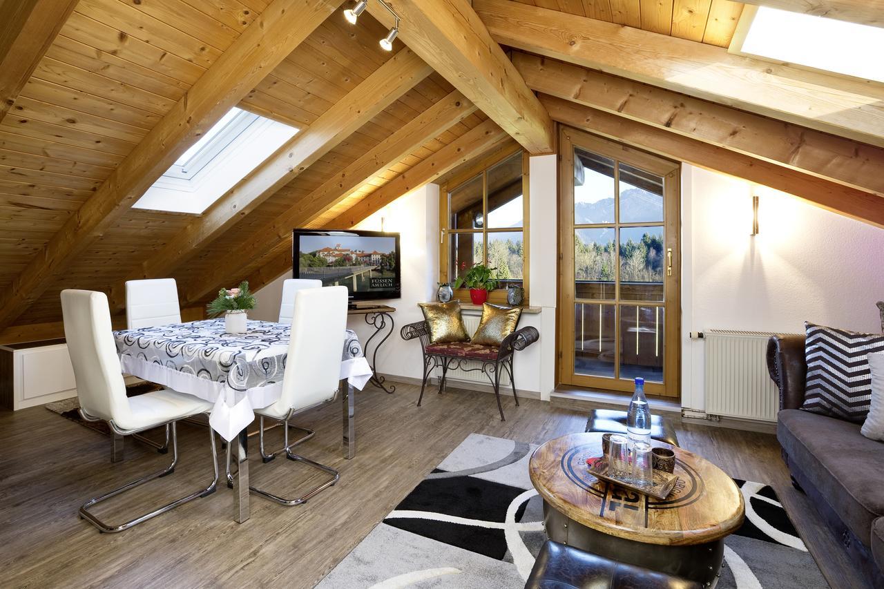Haus Schlossblick Lägenhet Füssen Exteriör bild